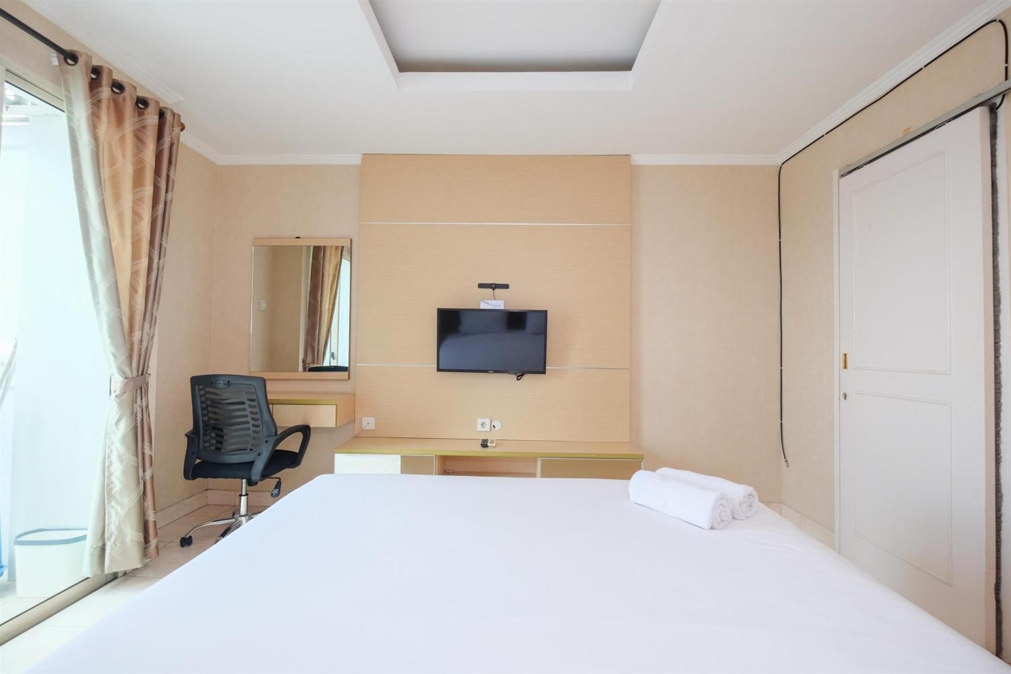 Comfort And Strategic 1br At The Boulevard By Travelio Appartement *